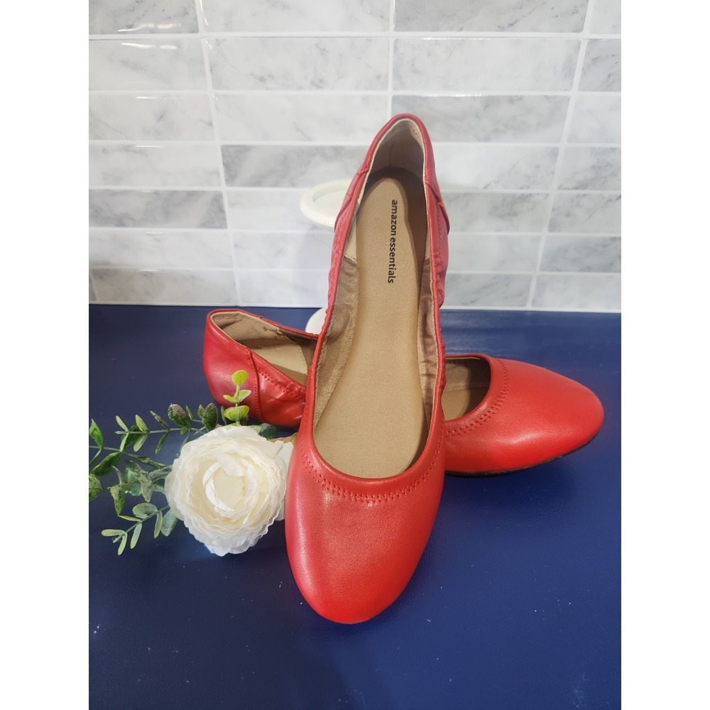 New Red Women's Ballet Flats, size 11 by Amazon Essentials‎